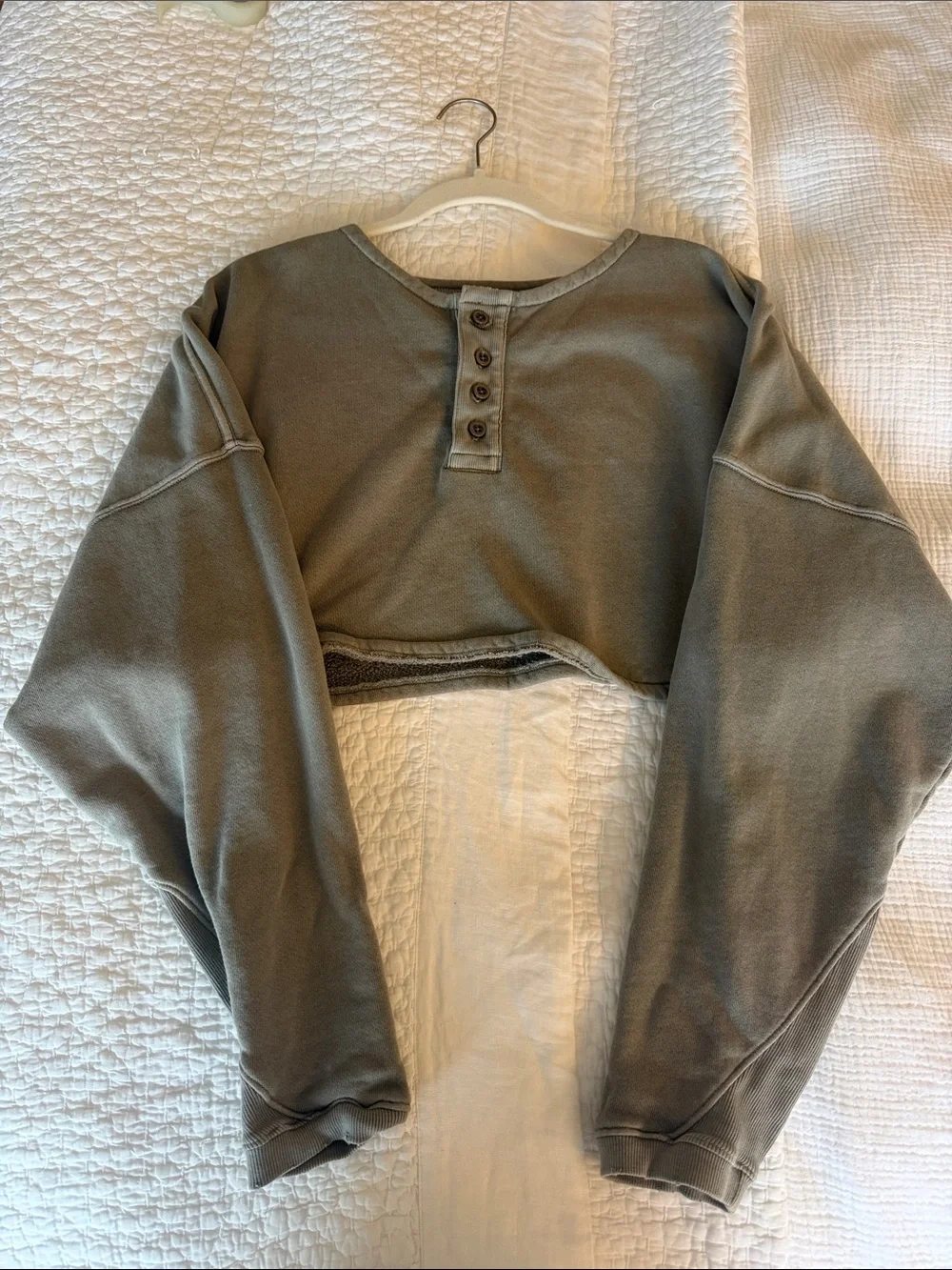 Joah Brown Cropped Henley Sweatshirt in Olive Gray